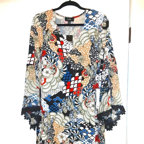 MSK BELL SLEEVE BOHO DRESS - Picture 1 of 7